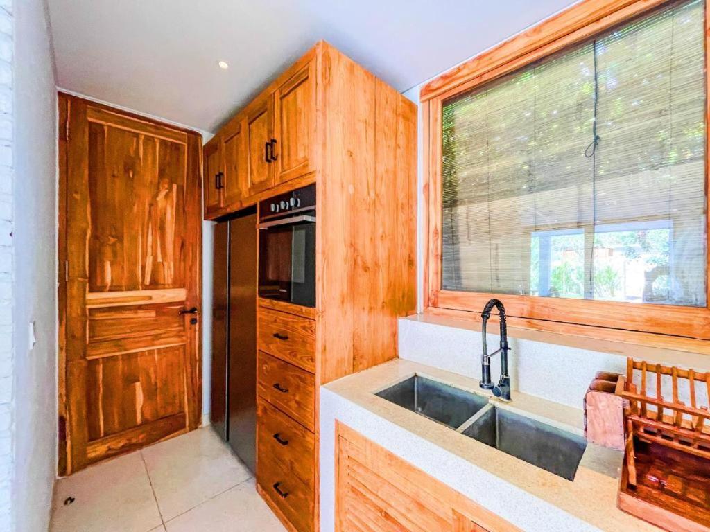 Marlaca Villas Lombok Kuta  Экстерьер фото